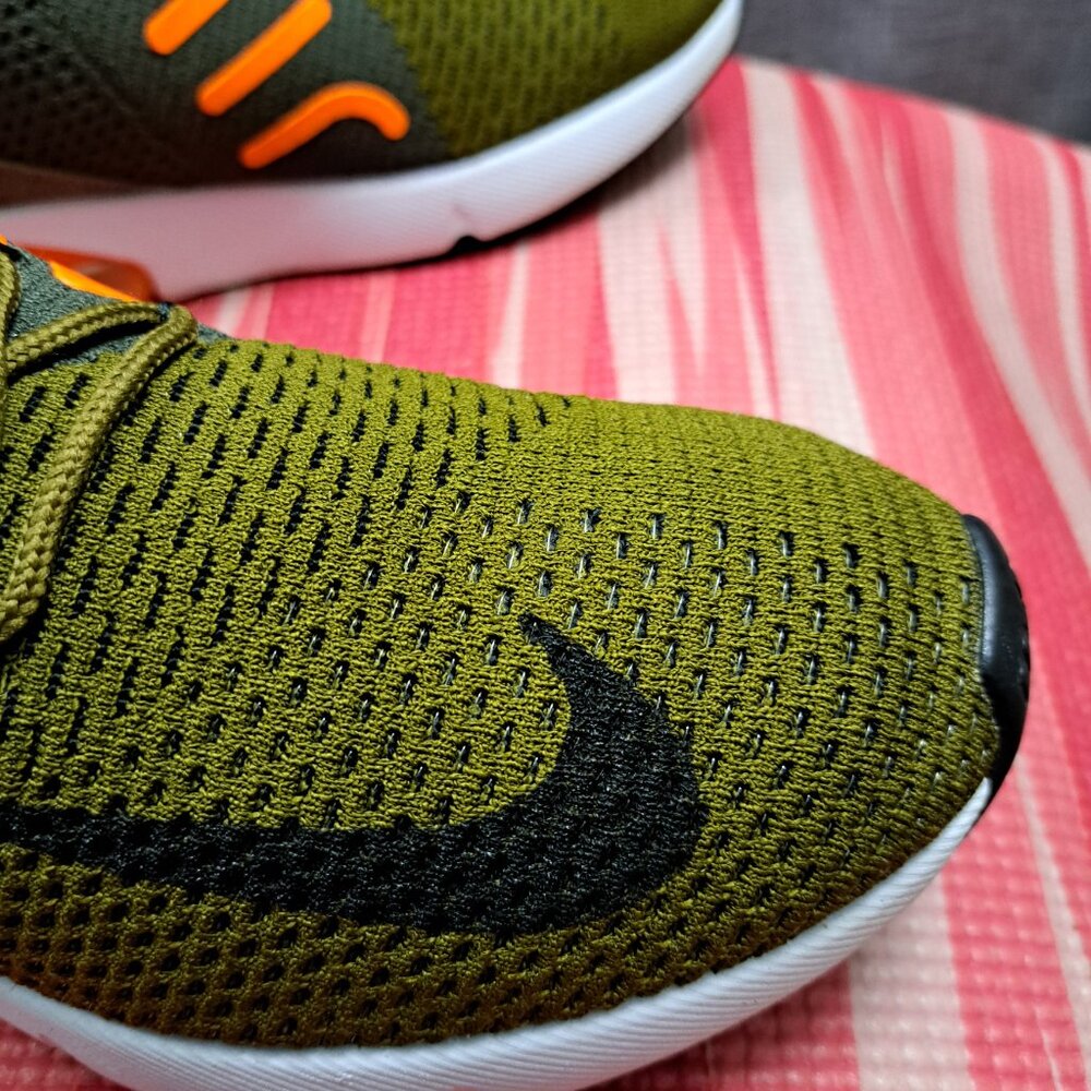 ! Nike Air Max 270 Flyknit Men 10.5 Olive Green Orange Men's Athletic Sneakers - Picture 9 of 14